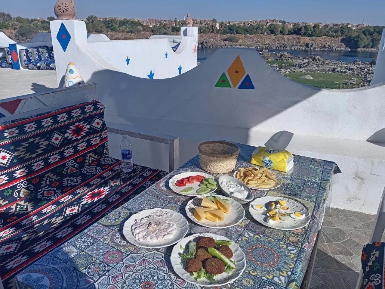 ホテル Nubian Kulih House アスワン エクステリア 写真