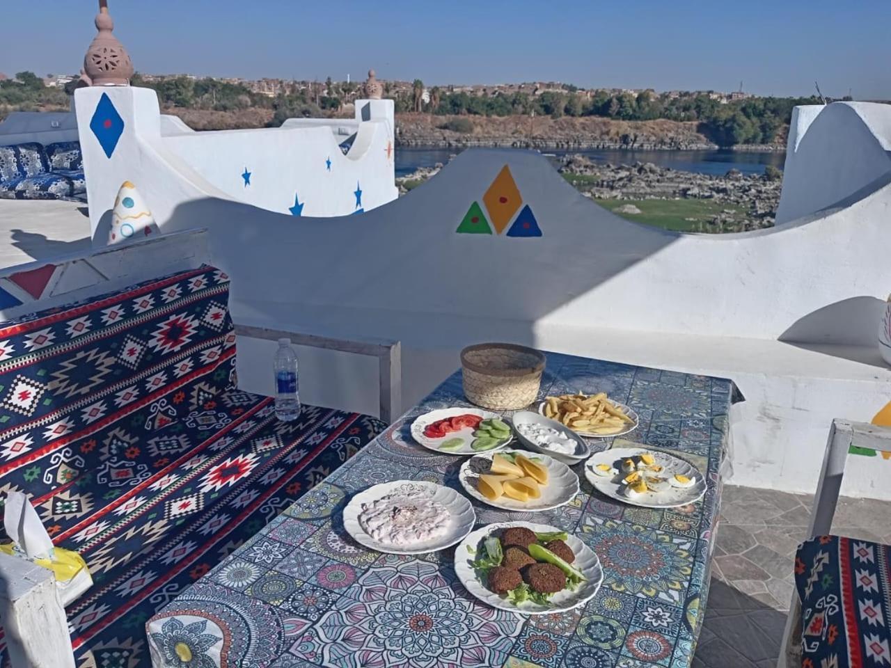 ホテル Nubian Kulih House アスワン エクステリア 写真